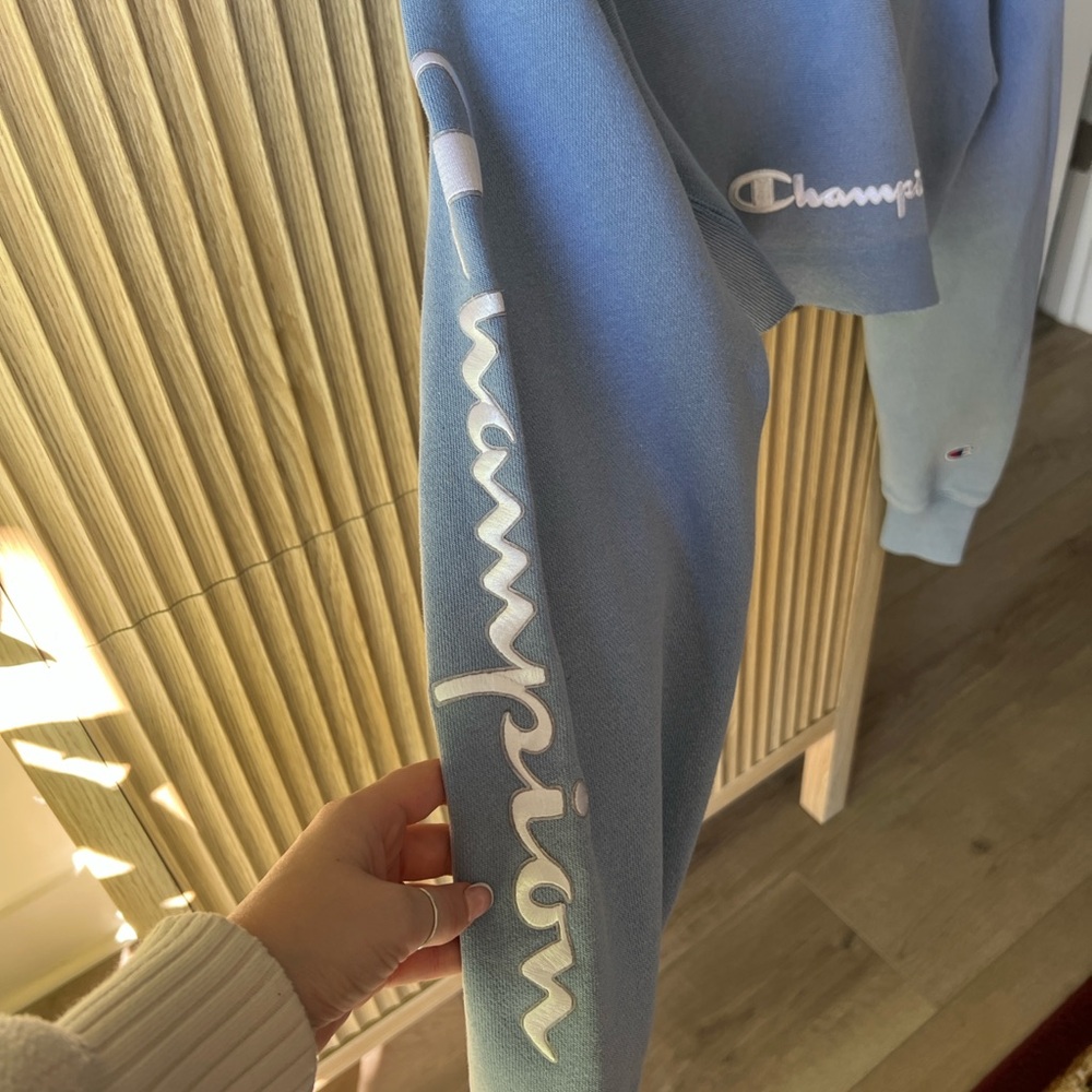 Champion Light Blue Cropped Sweatshirt - Picture 2 of 3